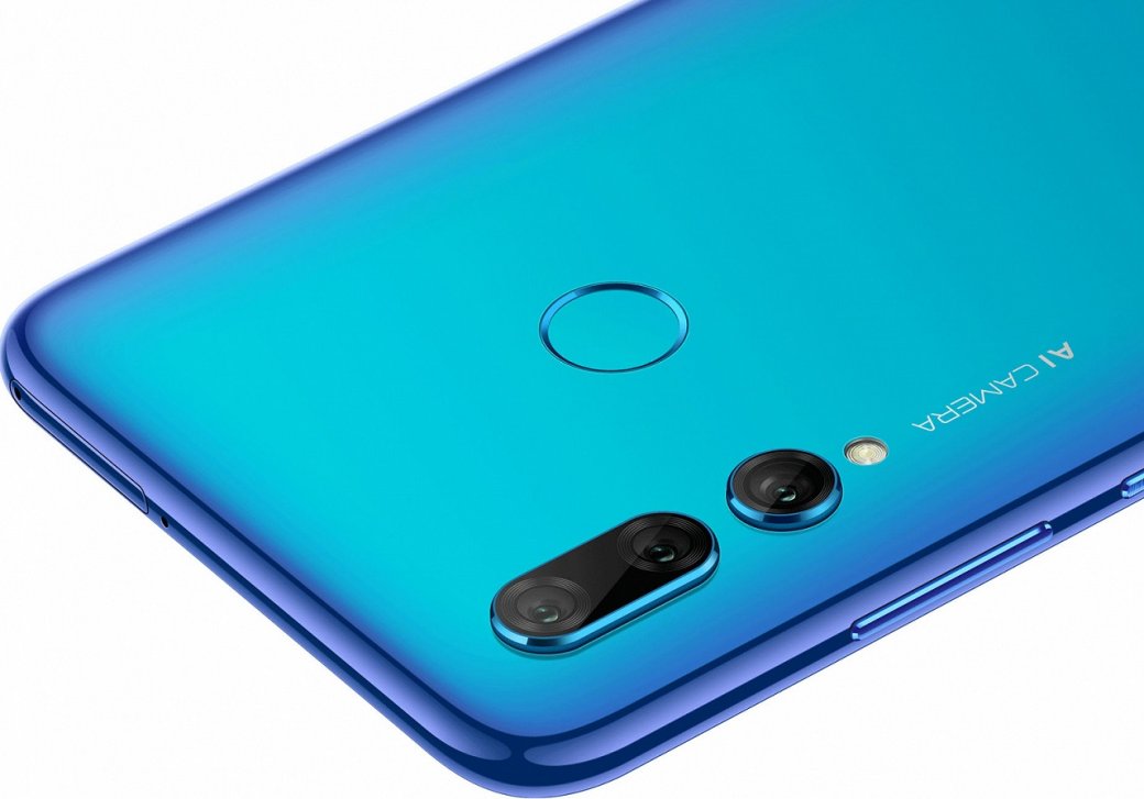 Huawei представила смартфон P Smart+ 2019: оптимизация игр, тройная камера и ценник 20 000 рублей